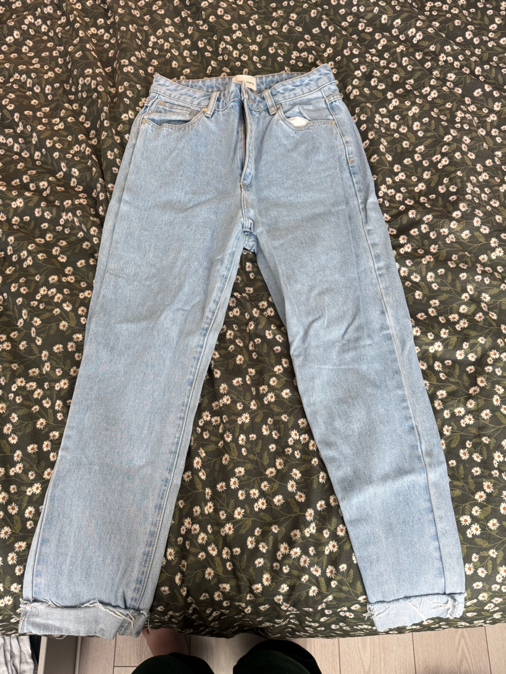Abrand Light Wash Skinny Jeans in Pale Blue